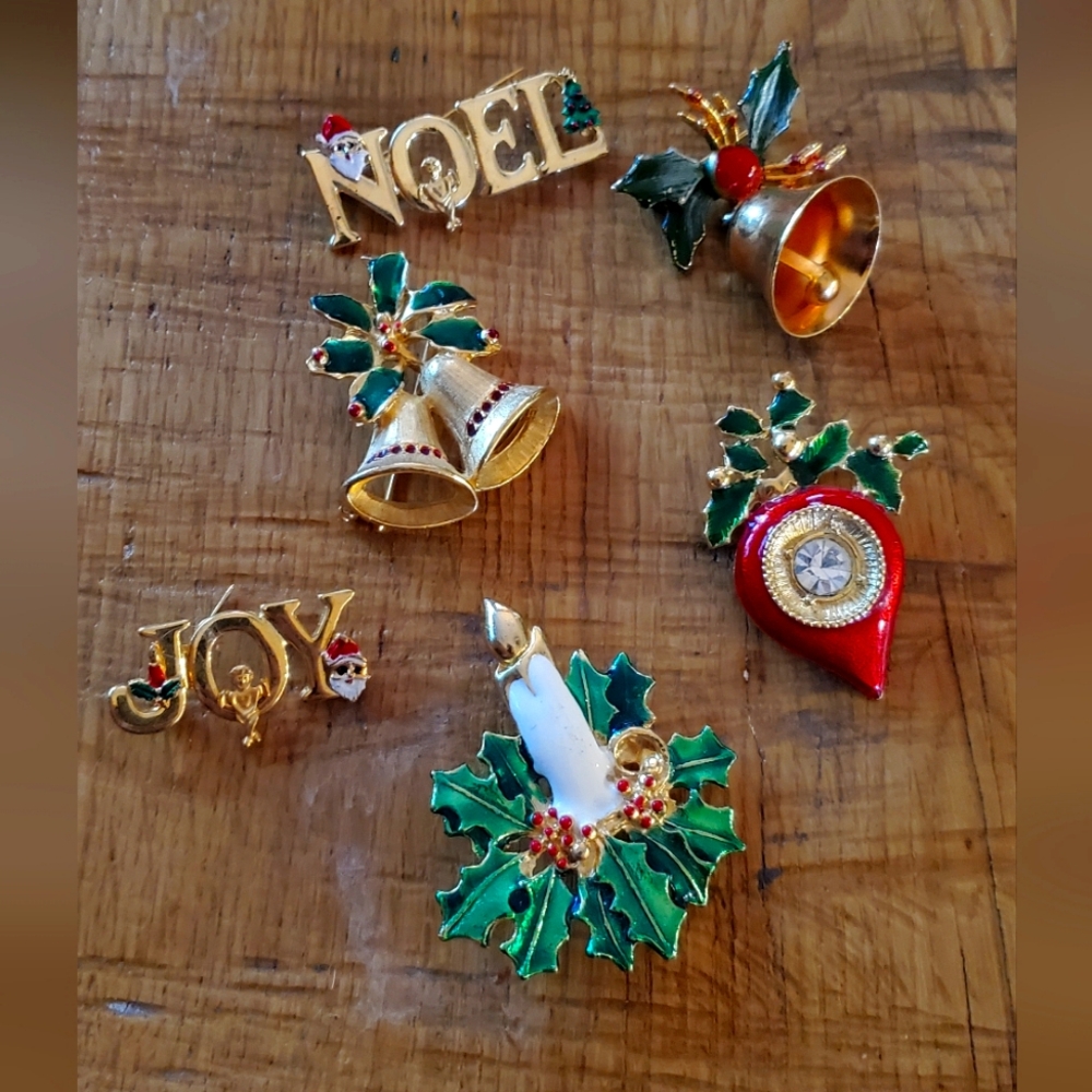 Vintage Christmas Brooches